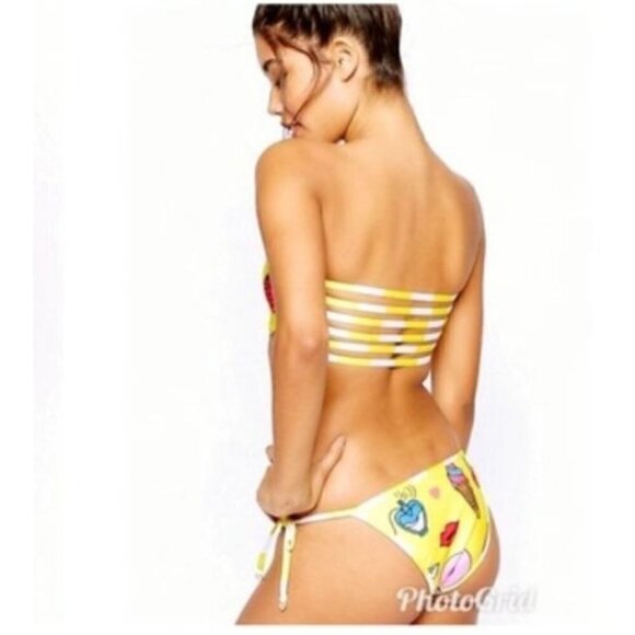 NWT Wildfox Ruched Boy Short Bikini Swim Bottom Yellow Emoji Size Small - Picture 1 of 7